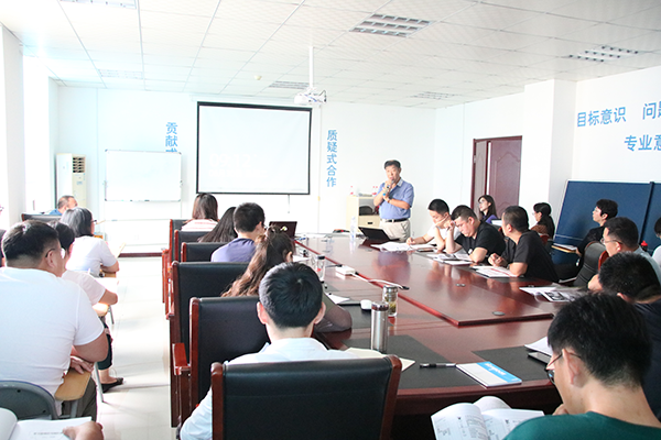 助力員工卓有成效，推動公司蓬勃發展